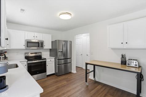 10632 Ashview Drive Fishers IN 46038