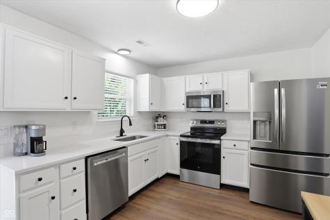 10632 Ashview Drive Fishers IN 46038