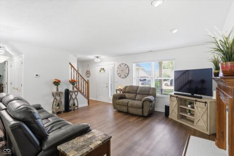 10632 Ashview Drive Fishers IN 46038