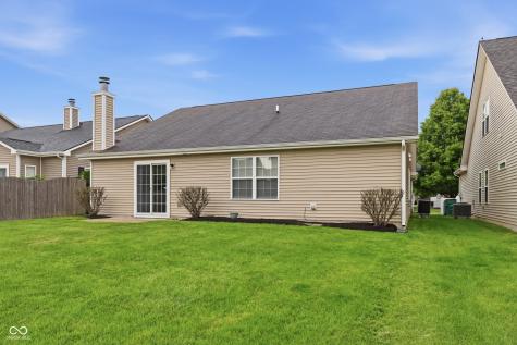 1034 Hendon Court Westfield IN 46074