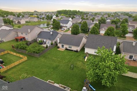 1034 Hendon Court Westfield IN 46074