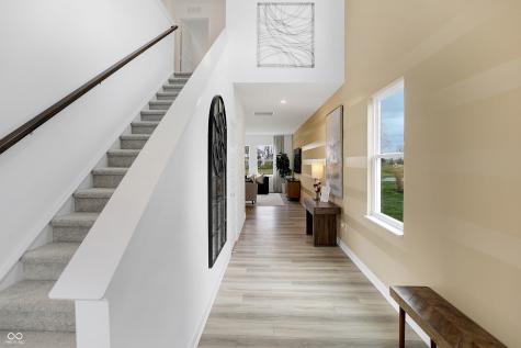1563 Pine Circle Franklin IN 46131