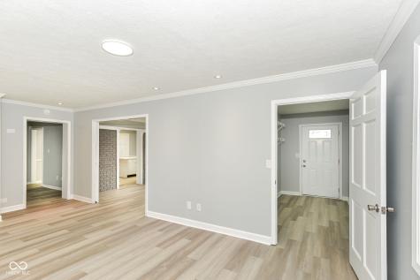 6035 Buckskin Court Indianapolis IN 46250