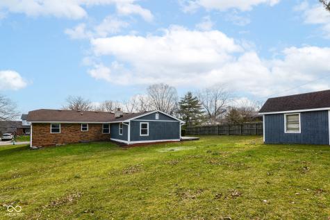 6035 Buckskin Court Indianapolis IN 46250
