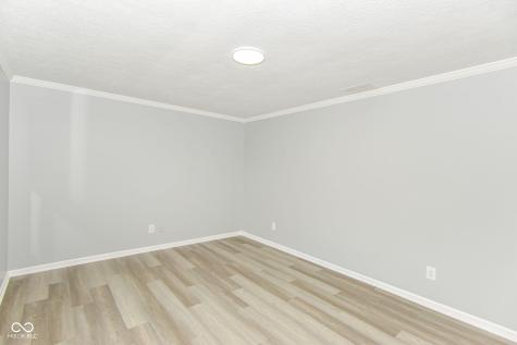 6035 Buckskin Court Indianapolis IN 46250