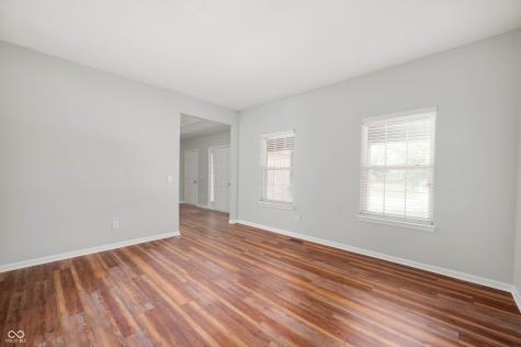 8578 Nolan Drive Fishers IN 46038
