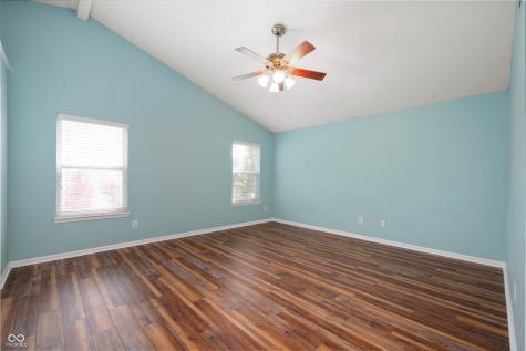 8578 Nolan Drive Fishers IN 46038