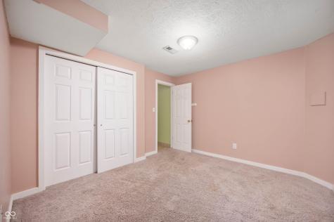 8578 Nolan Drive Fishers IN 46038