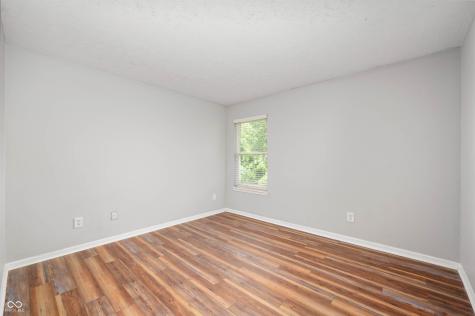 8578 Nolan Drive Fishers IN 46038
