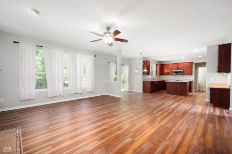 8578 Nolan Drive Fishers IN 46038