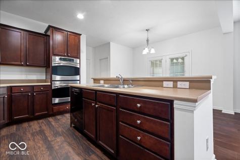 6406 Concord Drive Zionsville IN 46077
