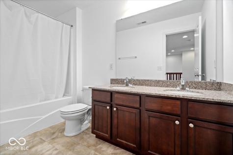 6406 Concord Drive Zionsville IN 46077