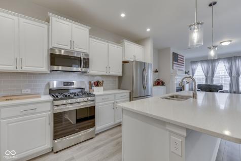 9225 Hawley Drive Indianapolis IN 46216