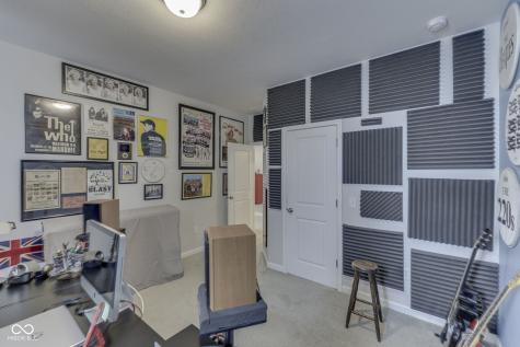 9225 Hawley Drive Indianapolis IN 46216