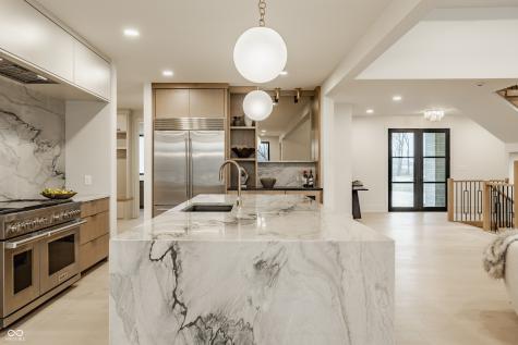 4094 Chapel Hill Court Bargersville IN 46106