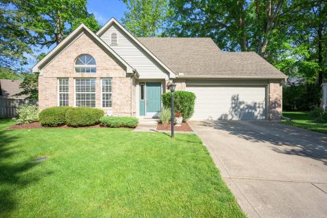 6492 Hunters Green Circle Indianapolis IN 46278