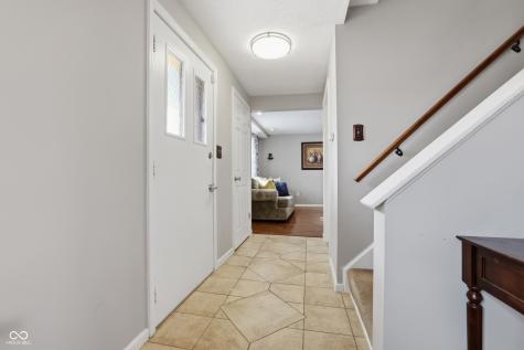 9308 Thornwood Drive Indianapolis IN 46250