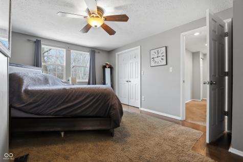 9308 Thornwood Drive Indianapolis IN 46250
