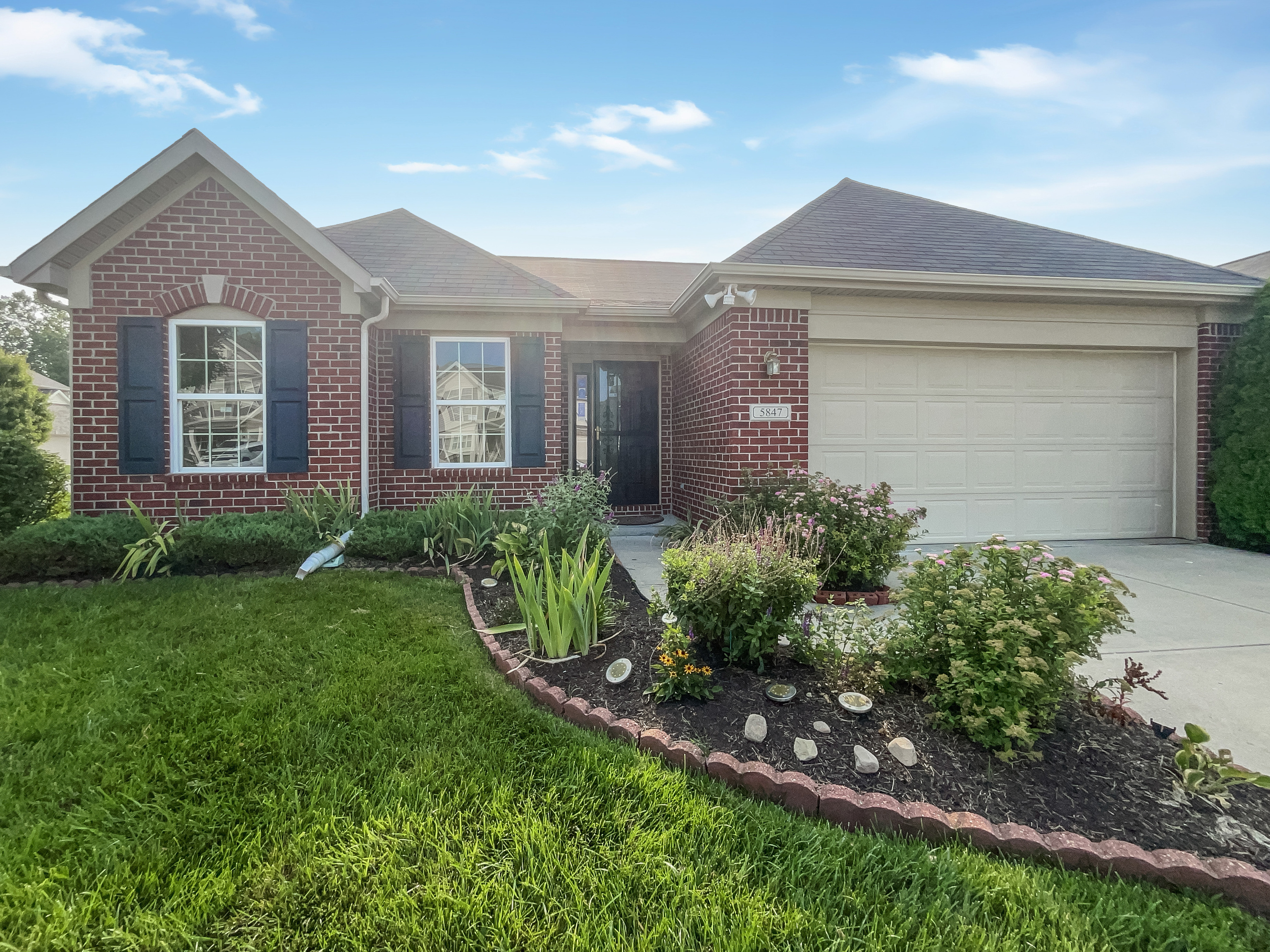 5847 Blair Place Indianapolis IN 46254
