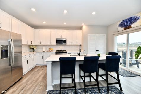 6988 Sunstone Place Carmel IN 46033