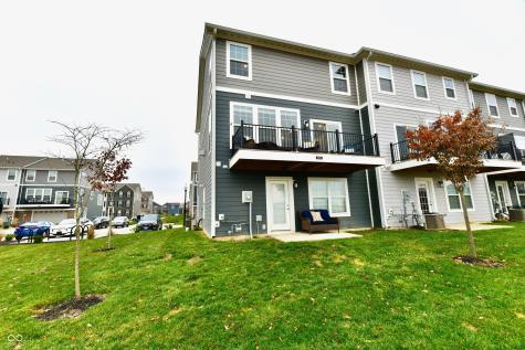 6988 Sunstone Place Carmel IN 46033