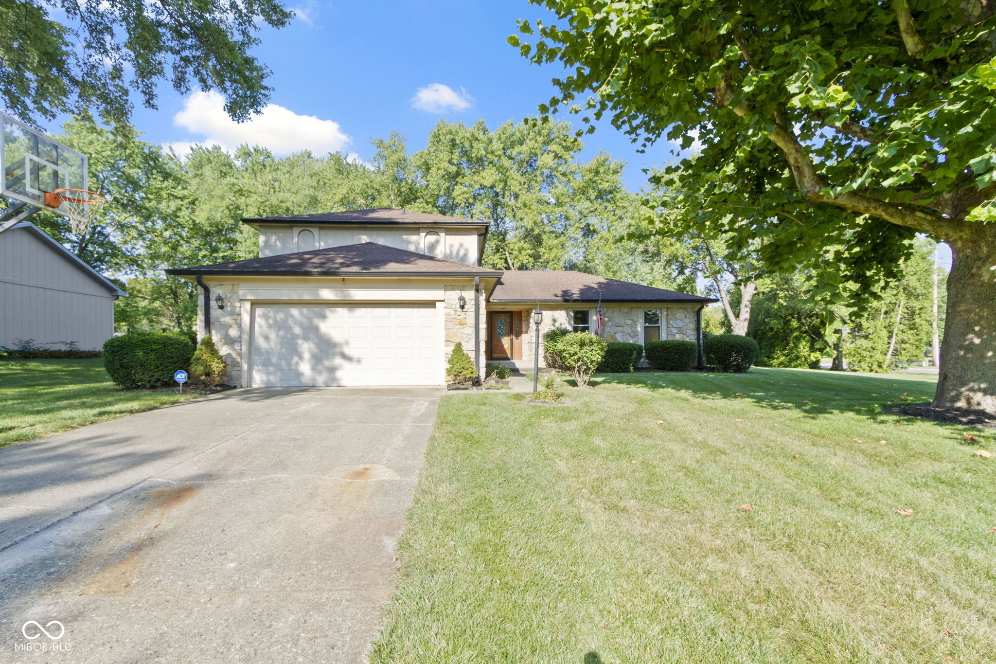 8514 Harrington Road Indianapolis IN 46256