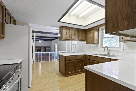 8514 Harrington Road Indianapolis IN 46256