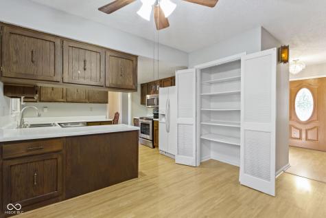 8514 Harrington Road Indianapolis IN 46256