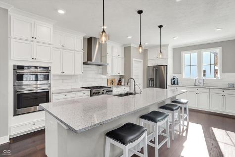 16258 Perrault Court Fishers IN 46040