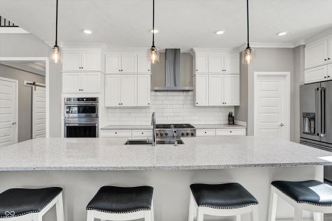 16258 Perrault Court Fishers IN 46040