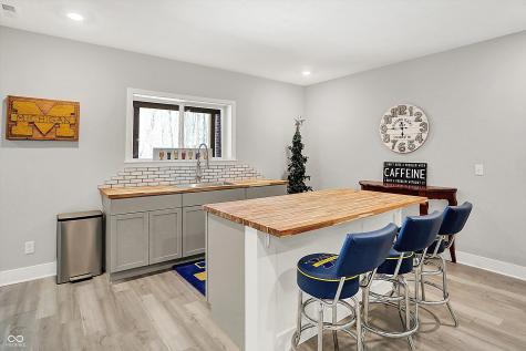 16258 Perrault Court Fishers IN 46040