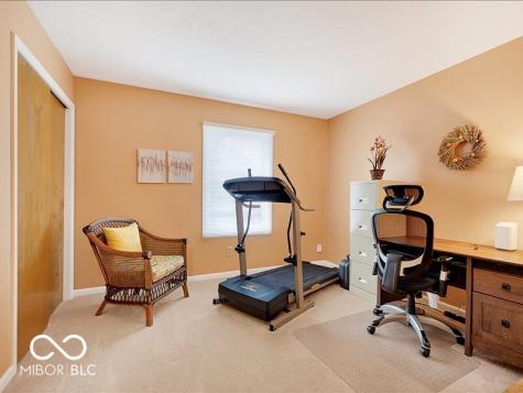 8014 Bayview Point Indianapolis IN 46256