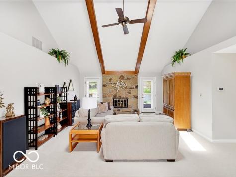 8014 Bayview Point Indianapolis IN 46256