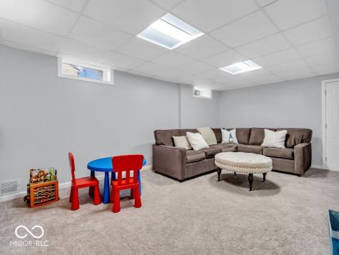 6143 Riverview Drive Indianapolis IN 46208