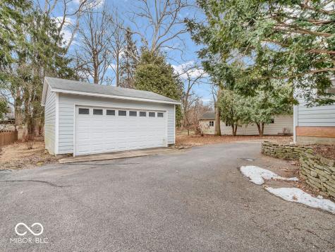 6143 Riverview Drive Indianapolis IN 46208