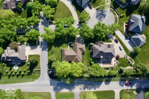 1456 Bent Tree Place Greenwood IN 46143