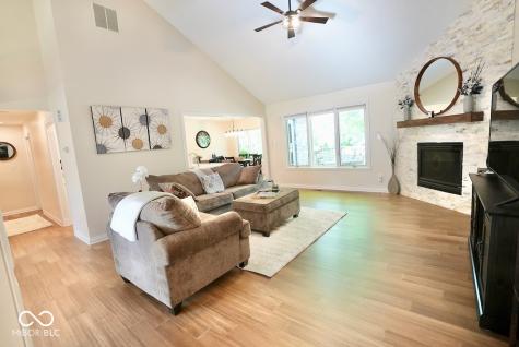 1456 Bent Tree Place Greenwood IN 46143