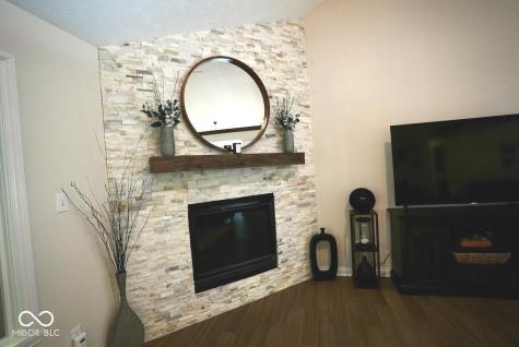 1456 Bent Tree Place Greenwood IN 46143