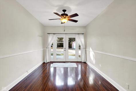 37 Maxwell Road Indianapolis IN 46217