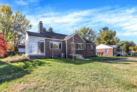 37 Maxwell Road Indianapolis IN 46217