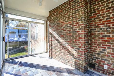 37 Maxwell Road Indianapolis IN 46217