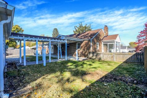 37 Maxwell Road Indianapolis IN 46217