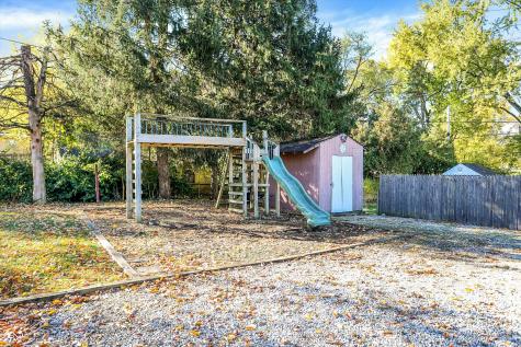 37 Maxwell Road Indianapolis IN 46217