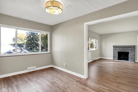 37 Maxwell Road Indianapolis IN 46217