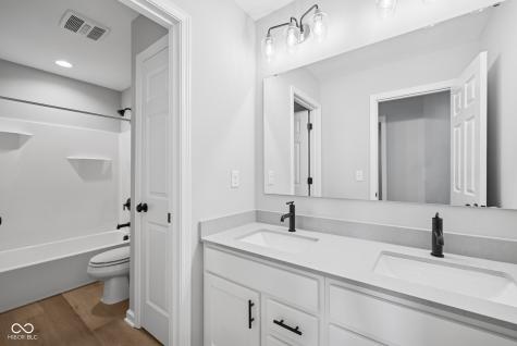 4928 Amber Crest Drive Brownsburg IN 46112