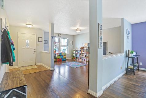 3221 Holt Street Whiteland IN 46184