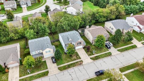 3221 Holt Street Whiteland IN 46184