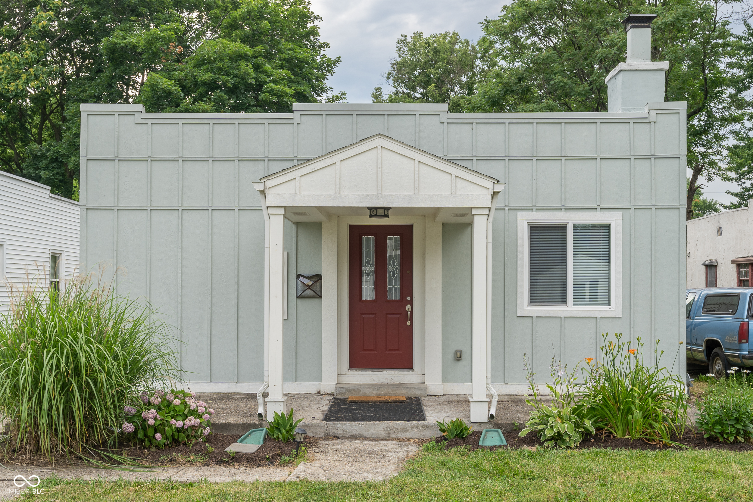 4340 Winthrop Avenue Indianapolis IN 46205