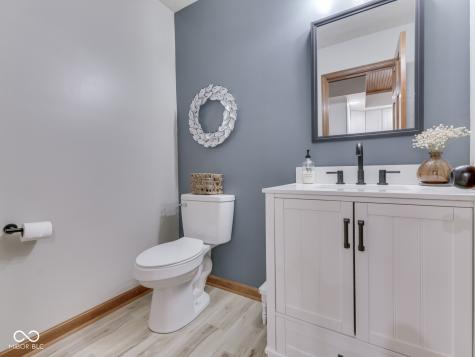 1554 E Jefferson Street Franklin IN 46131