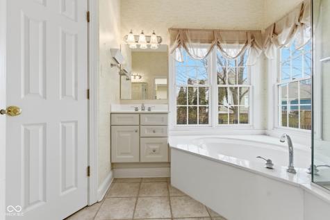 5714 Opus Drive Carmel IN 46033